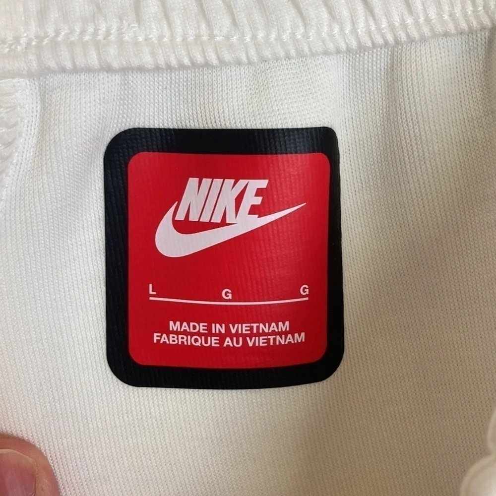 Nike Sportswear Tech Fleece Reimagined Men's 2024 Fleece Shorts L Streetwear Gym